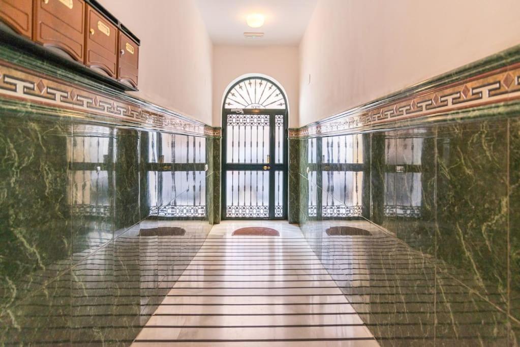 Bright, Quiet And Nice Ground Floor In The Center Málaga Exterior foto